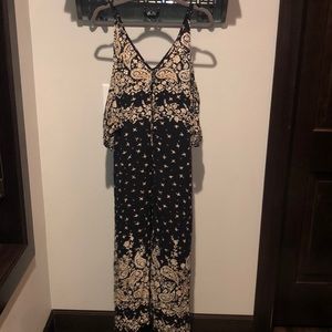 Billabong peekaboo shoulder dress